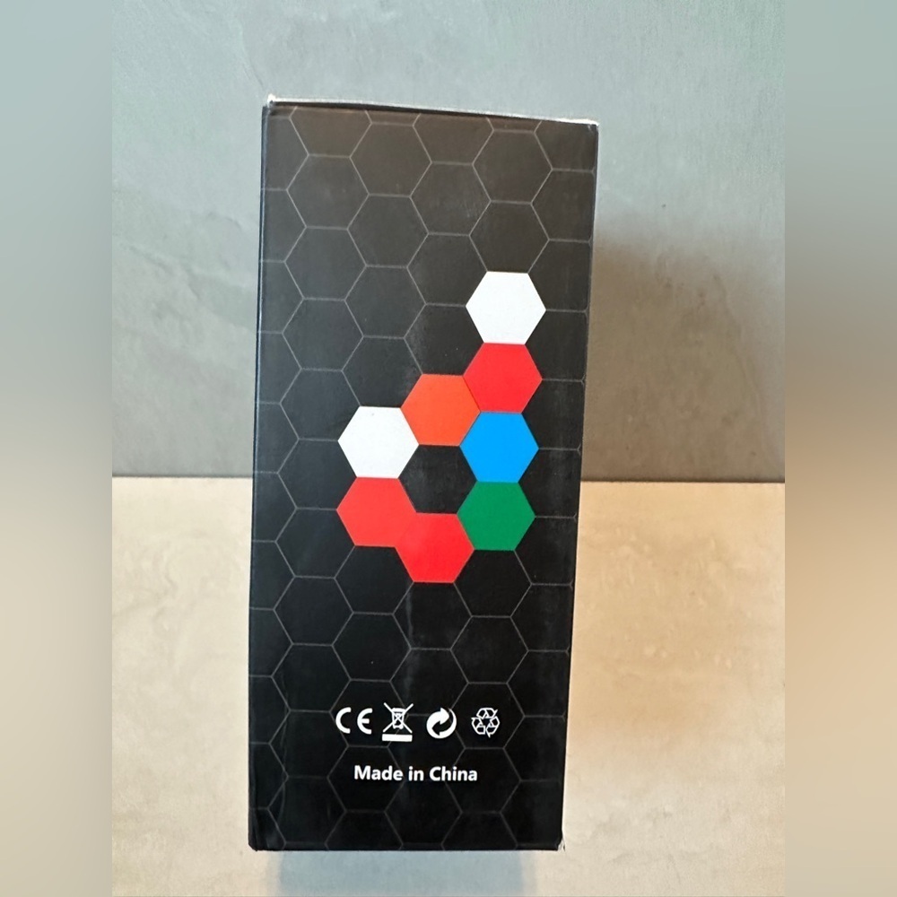 Smart LED Hexagon Lights Bluetooth, Phone Controlled 6 Pieces - Picture 3 of 6